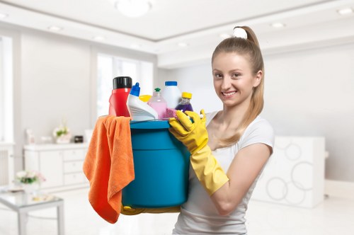 Retail and shop cleaning service in N16