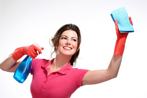 Detailed cleaning of dust and residue after renovation work